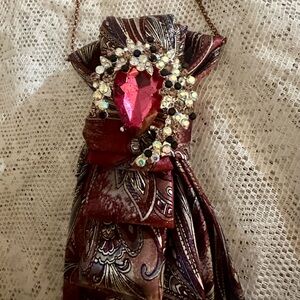 BURGANDY FLORAL UPCYCLED tie necklace w rhinestone brooch